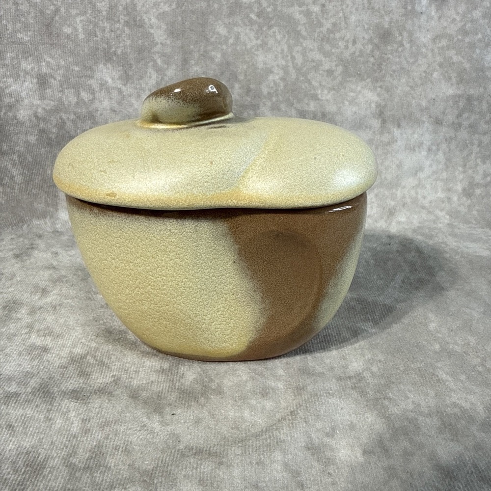 Frankoma Vintage #43 Pottery, Desert Gold glaze Stoneware covered bowl